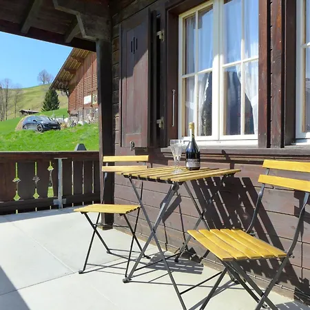 Nyaraló Traeumli By Interhome